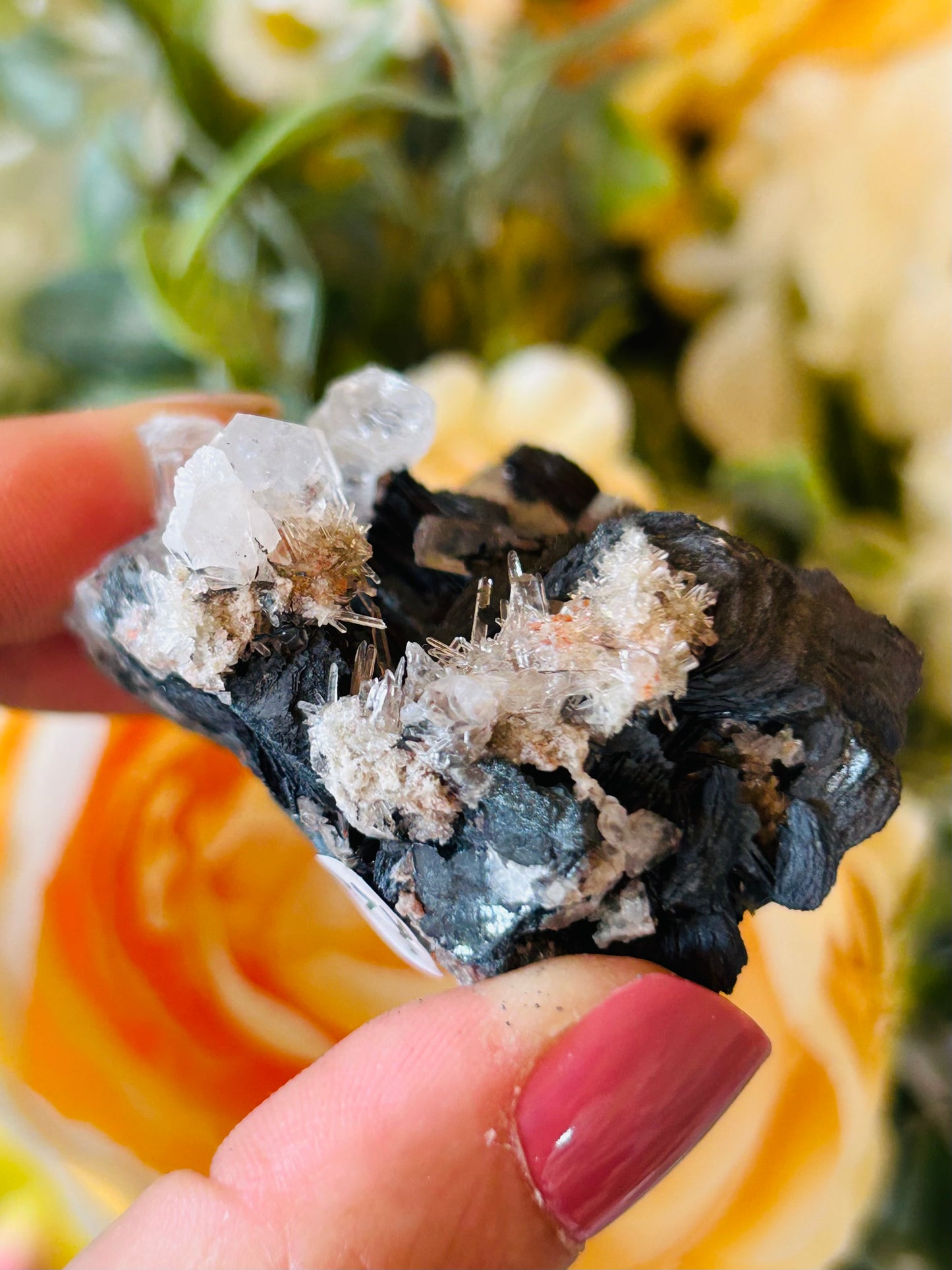 Quartz with barite and hematoid