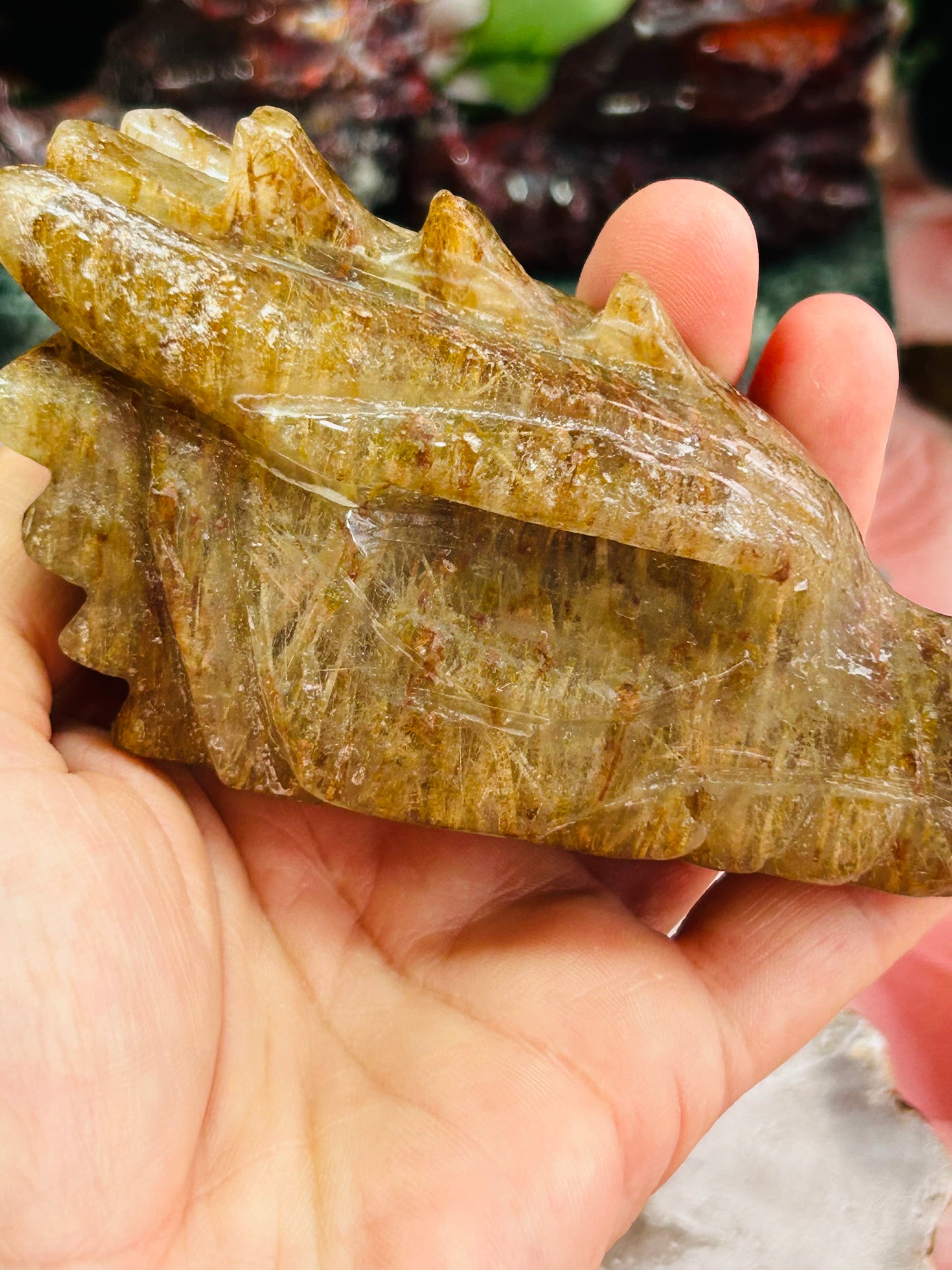 Gold rutile in quartz dragon head
