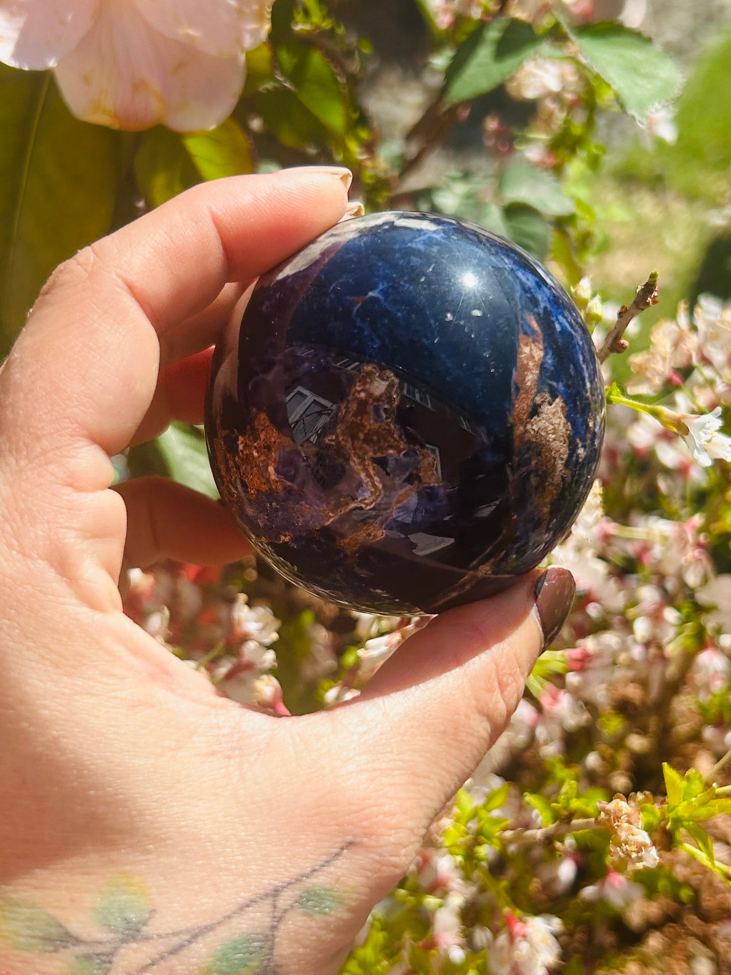 Sodalite sphere