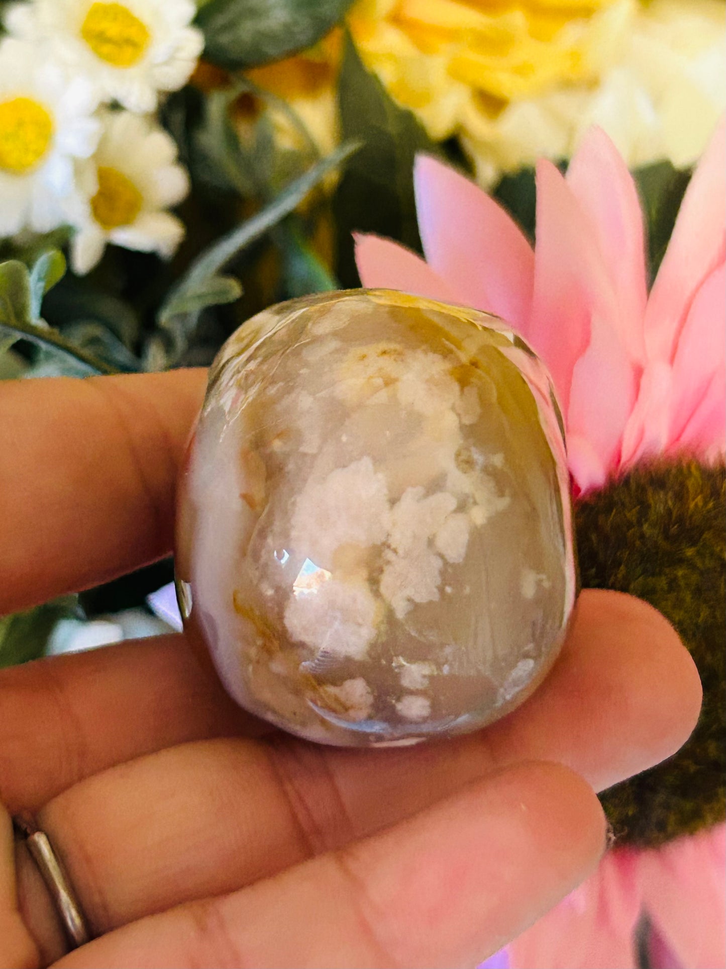 Flower agate with carnelian skull