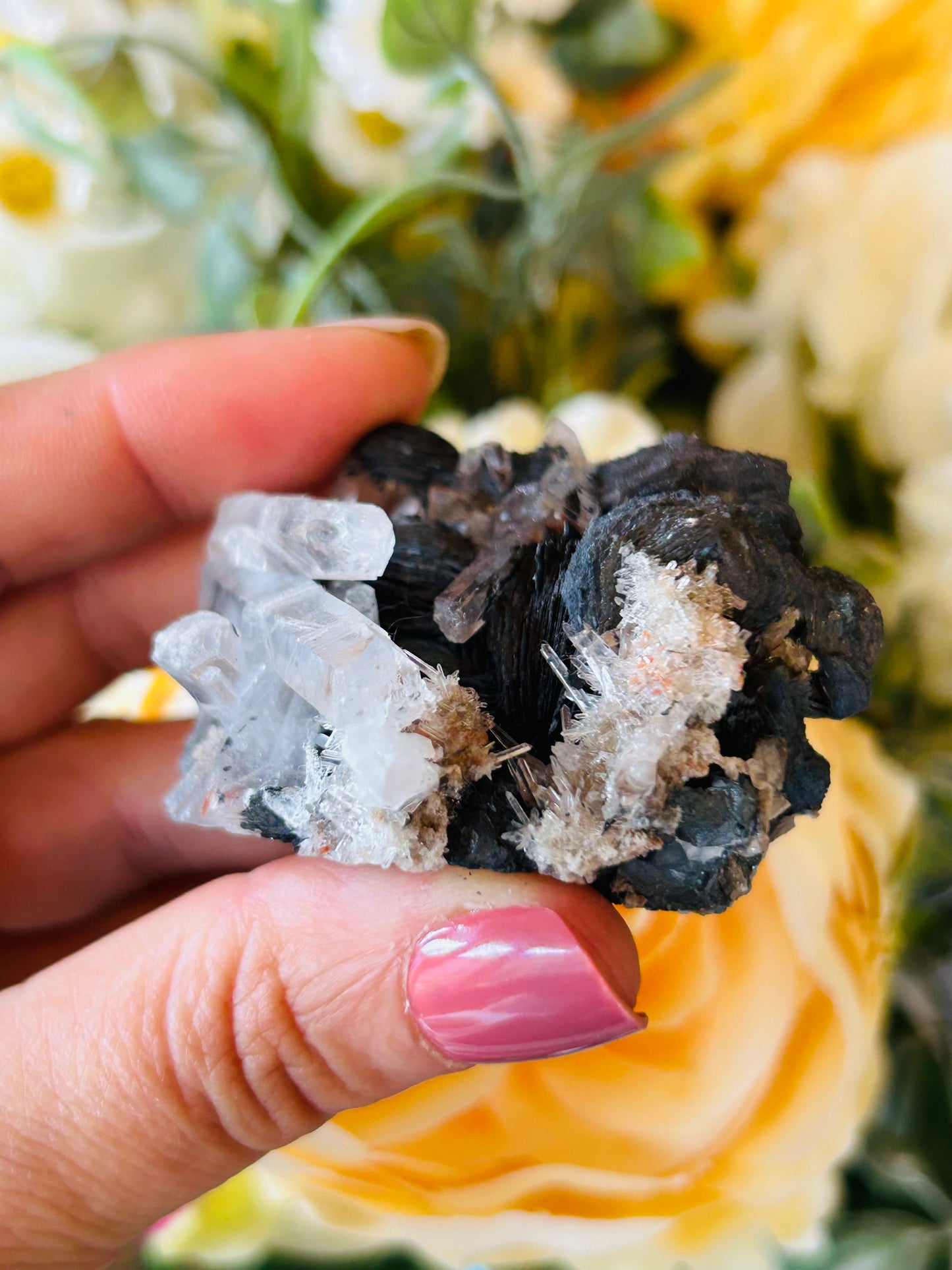 Quartz with barite and hematoid