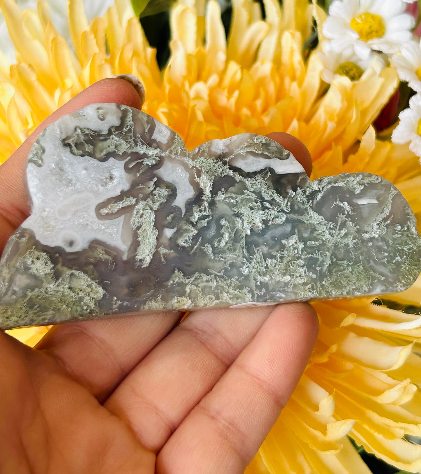 Druzy moss agate cloud