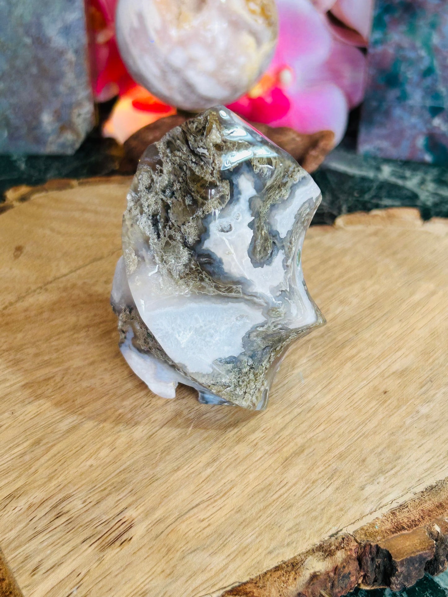 Moss agate flame
