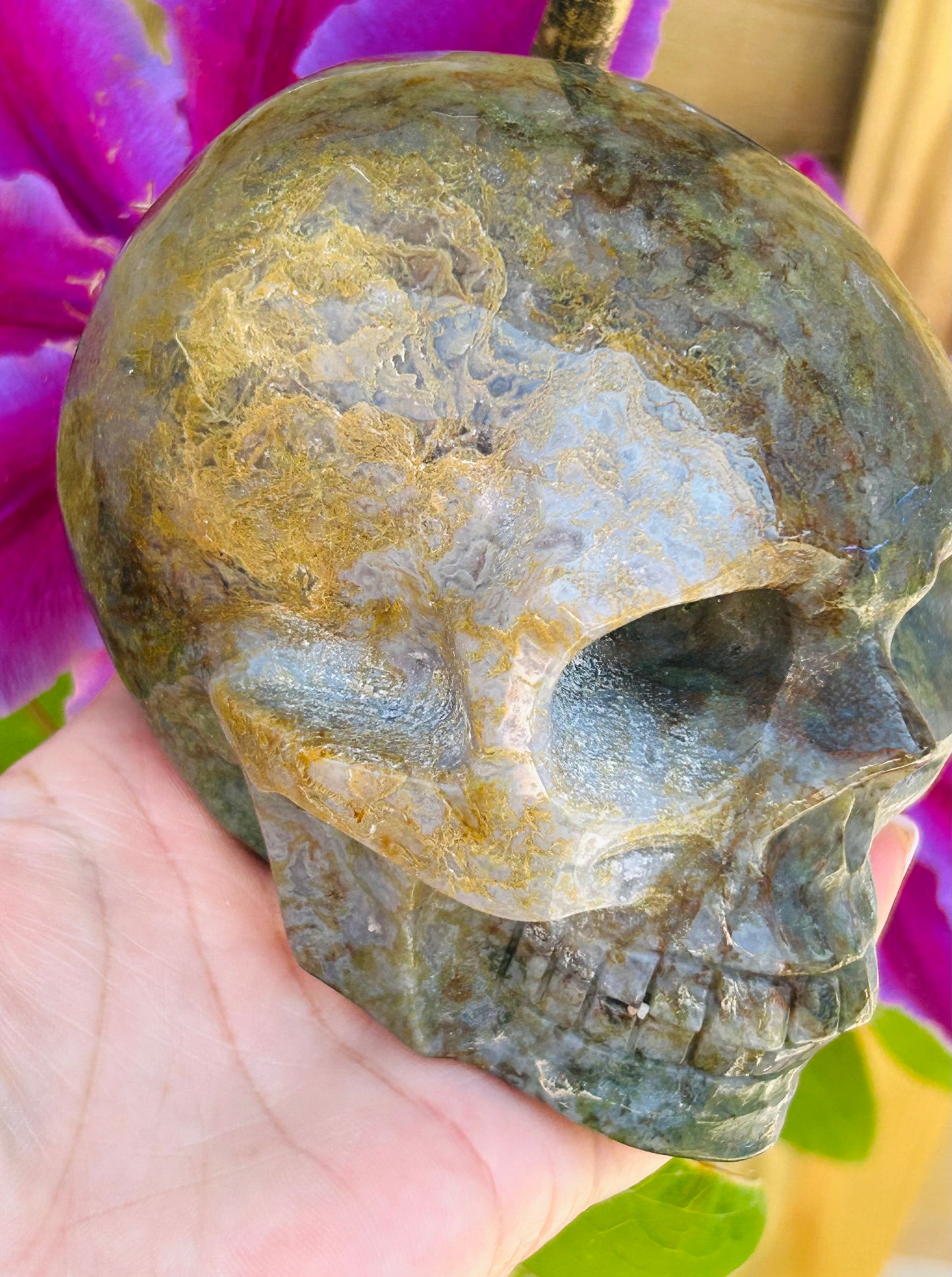 Moss agate skull