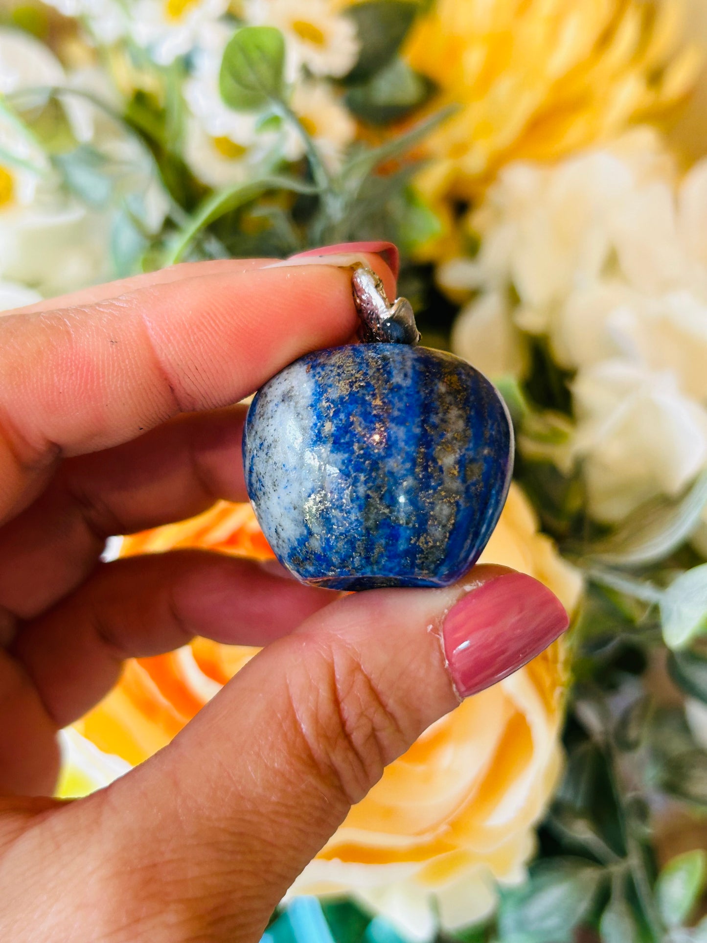 Lapis lazuli apple