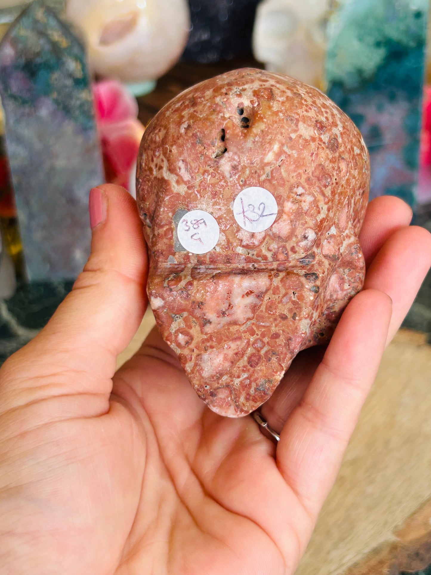 Money agate skull