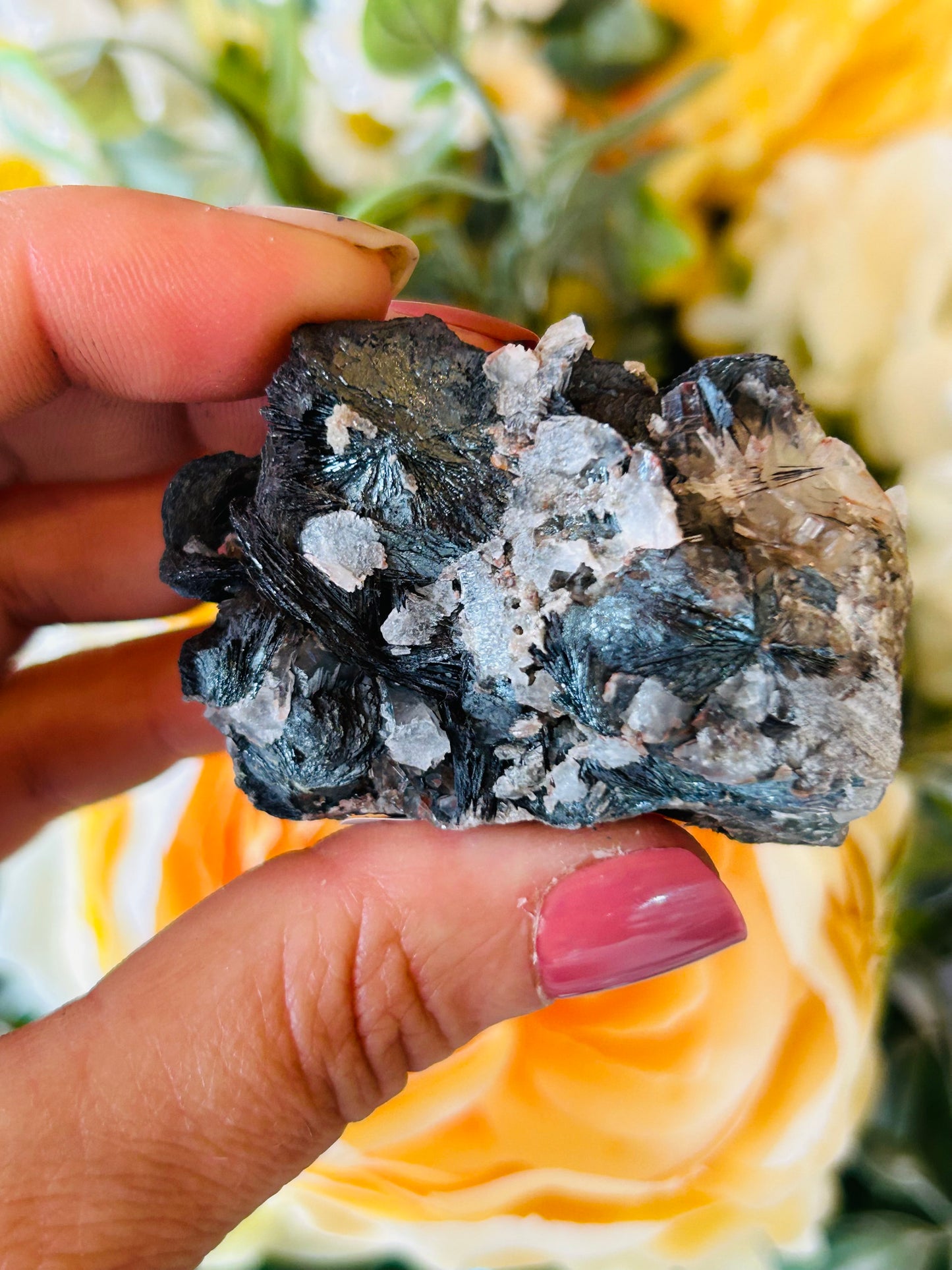 Quartz with barite and hematoid