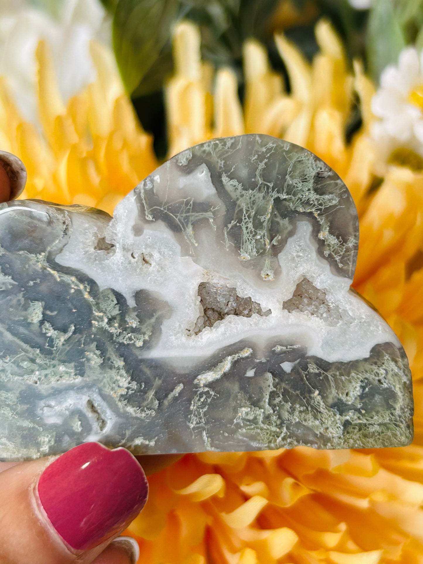 Druzy moss agate cloud