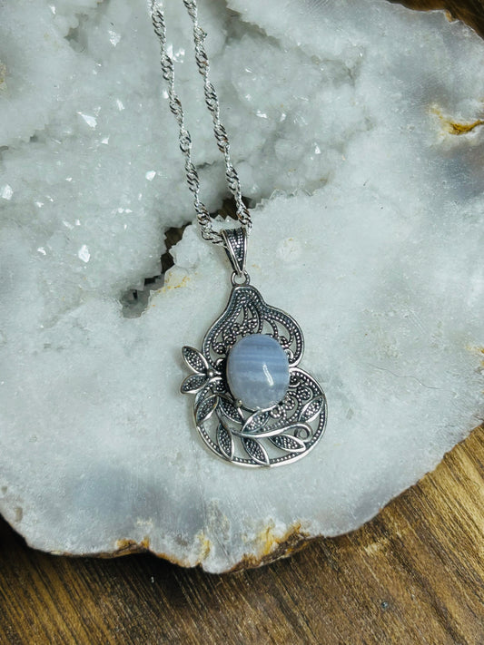 Blue lace agate necklace
