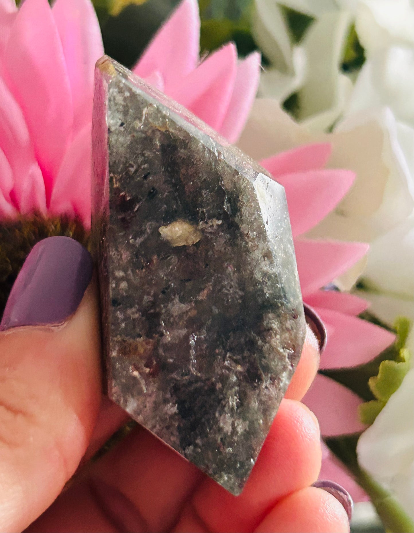 Garden quartz Freeform