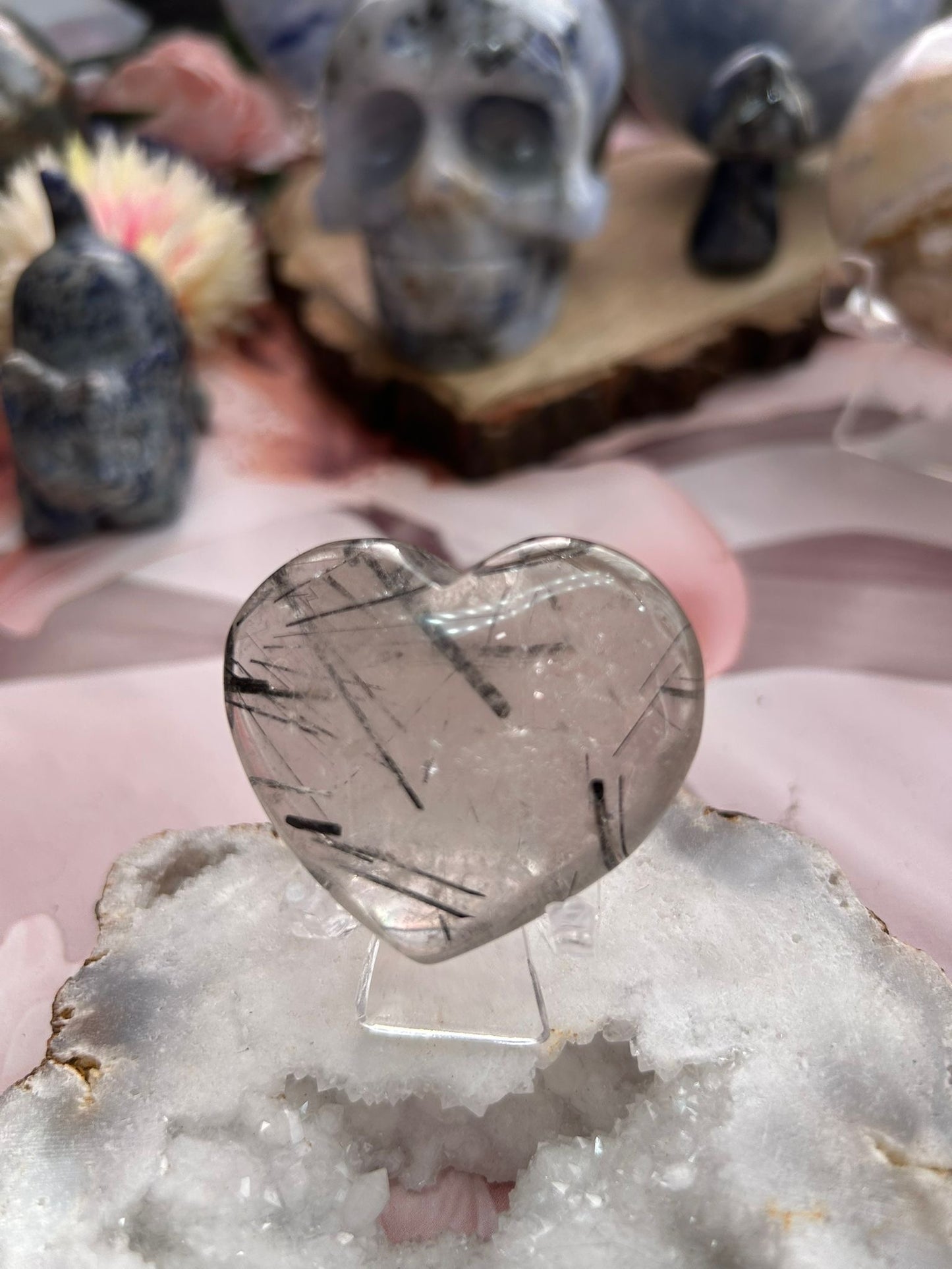 Black tourmaline in quartz heart