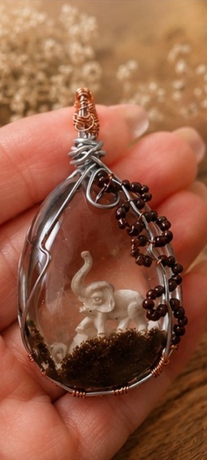 Garden quartz wire wrapped pendant