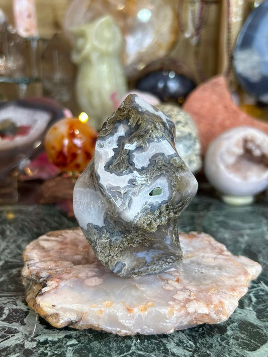 Moss agate flame