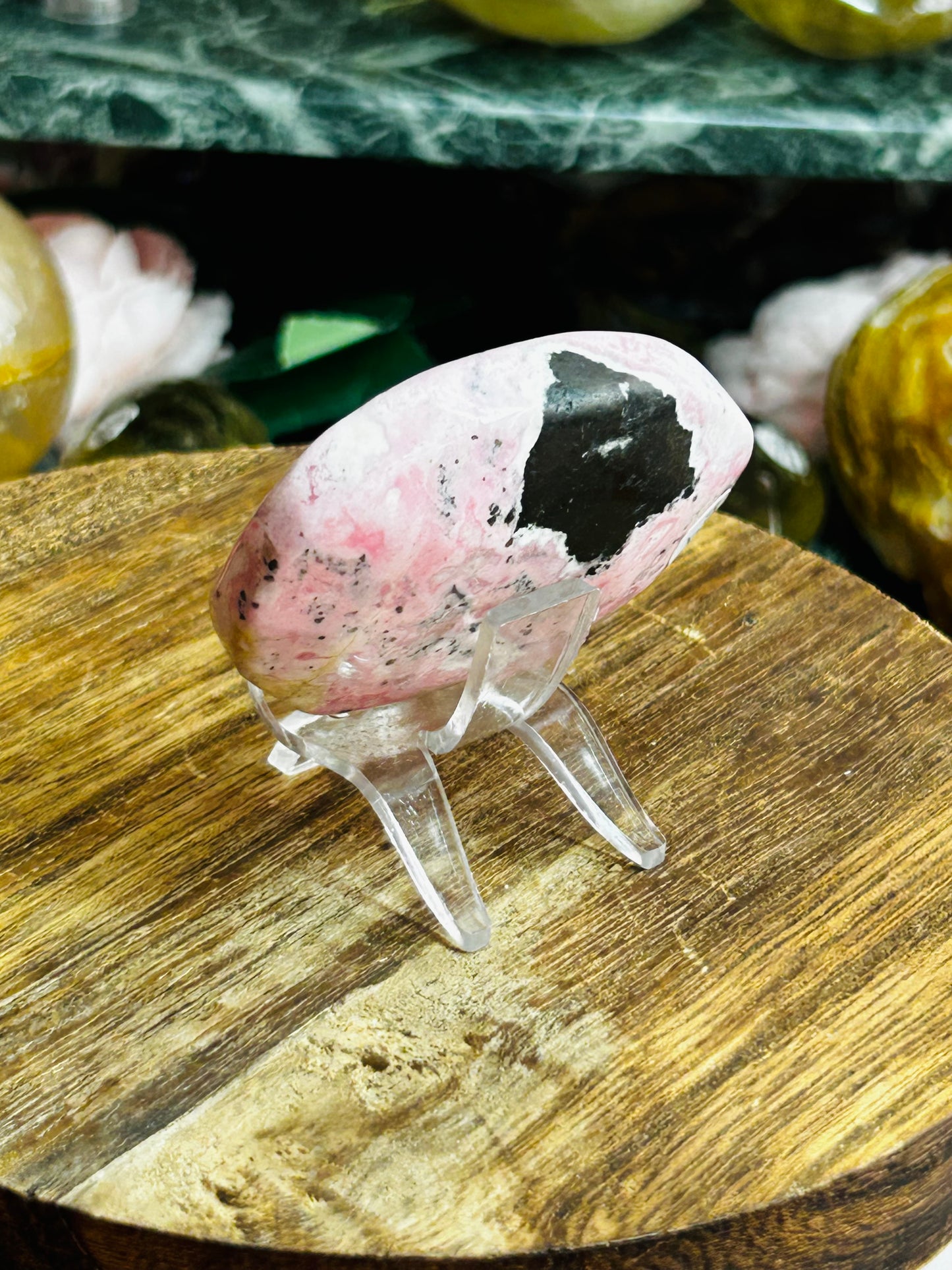 Peruvian Rhodonite palmstone