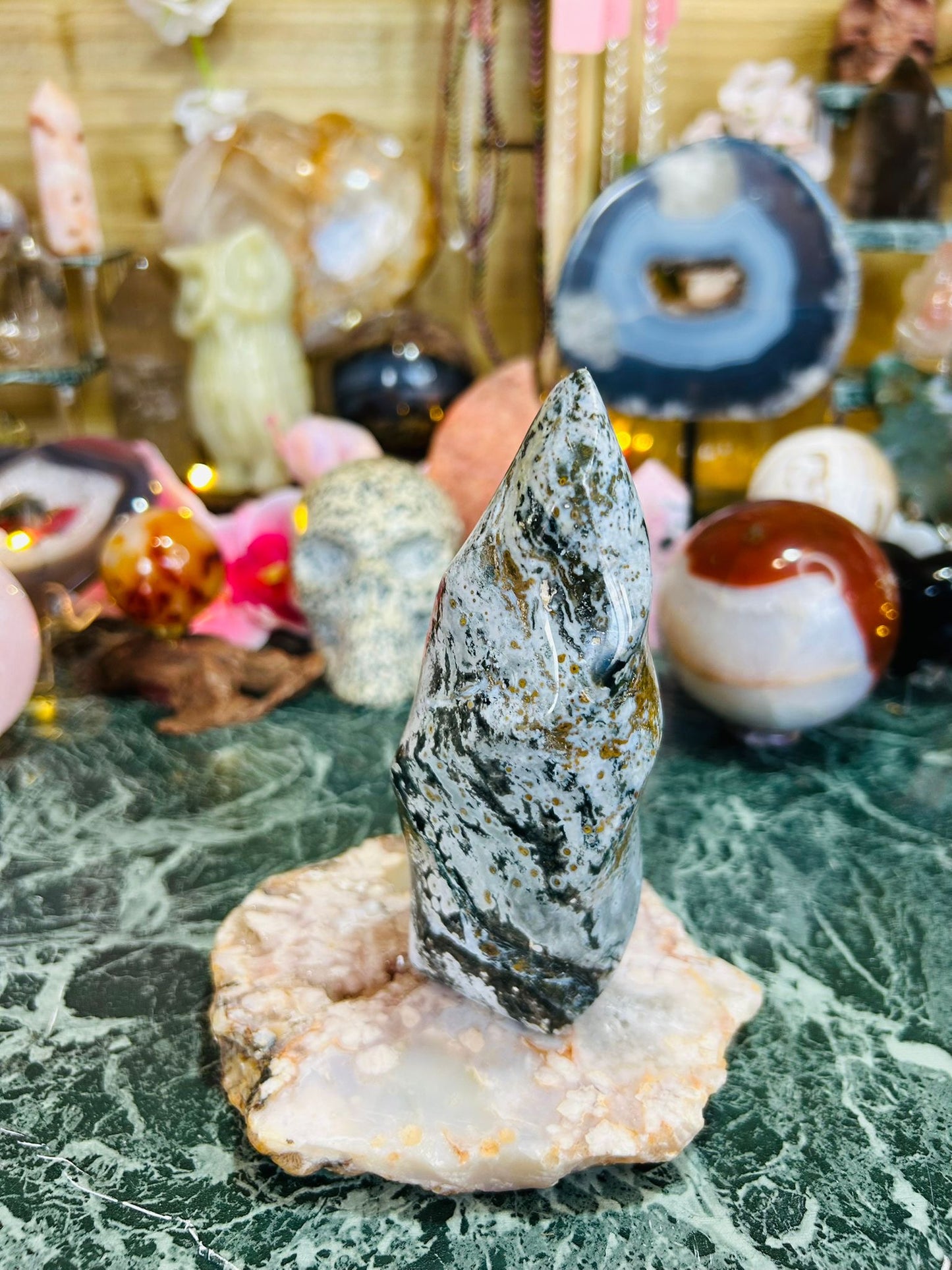Ocean jasper flame