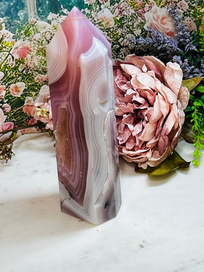 Pink jelly agate tower