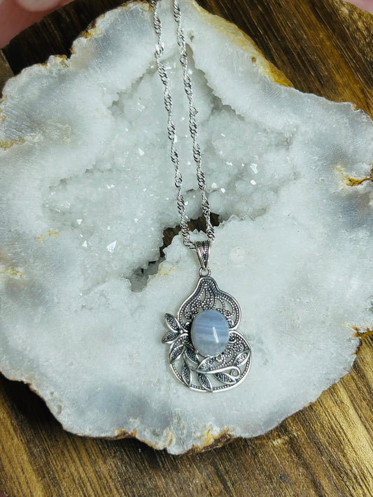 Blue lace agate necklace