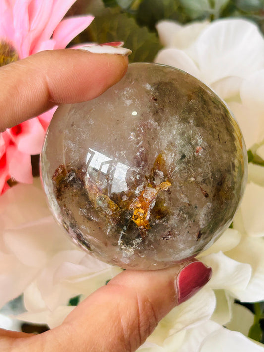 Garden quartz sphere