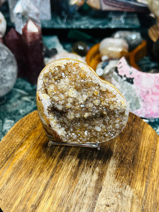 Rainbow amethyst heart