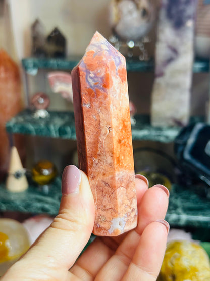 Druzy petal agate tower