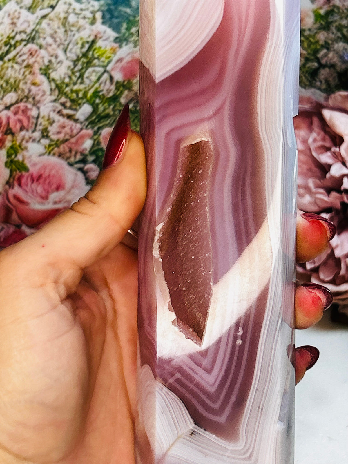 Pink jelly agate tower