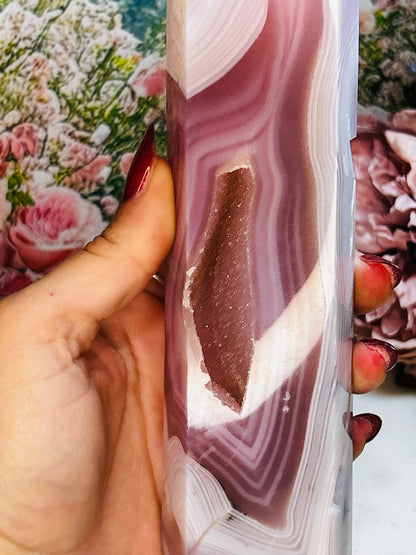 Pink jelly agate tower
