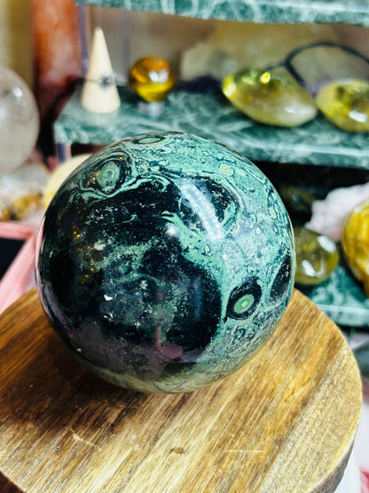 Kambaba sphere