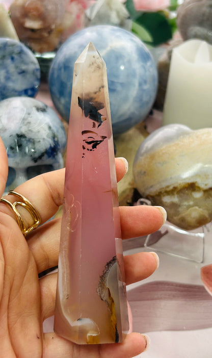 Pink jelly agate tower