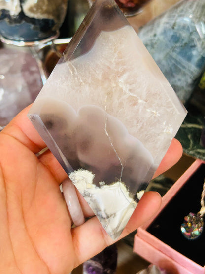 Volcano agate rhombus no stand