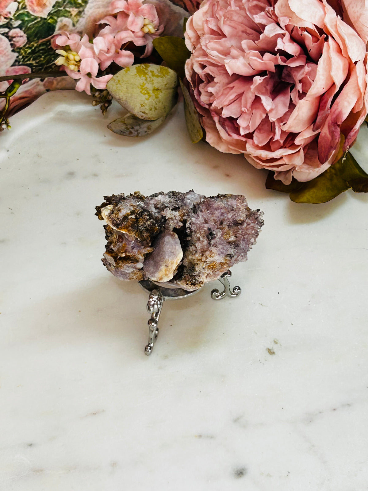 Purple creedite with fluorite