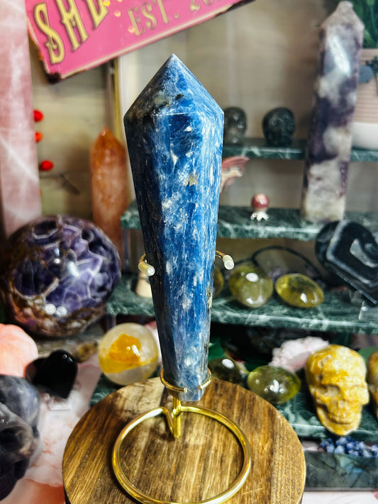 Blue kyanite wand with stand
