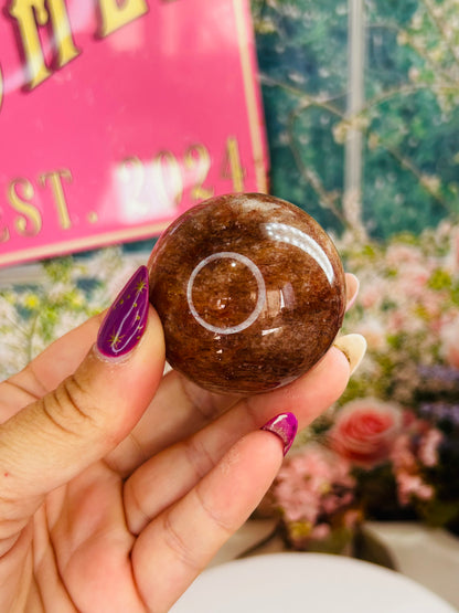 Red thousand layer garden quartz
