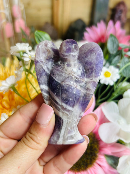 Dream amethyst angel
