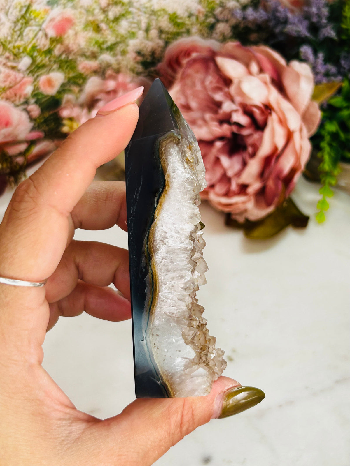 Druzy agate tower