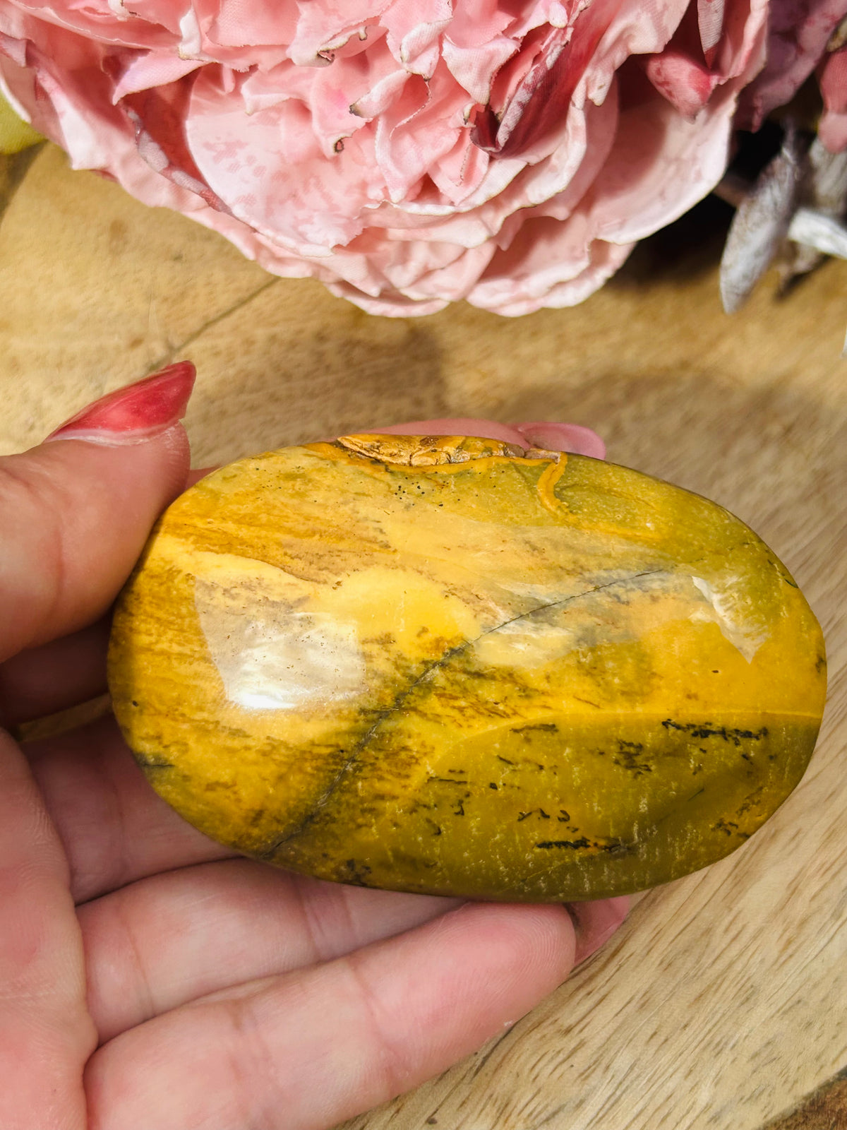 Mookaite palmstone