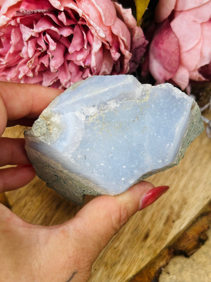Blue lace agate raw