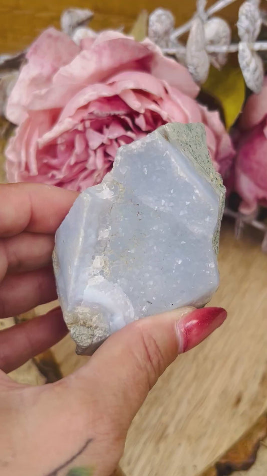 Blue lace agate raw