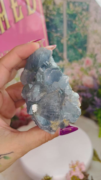 Blue celestite raw