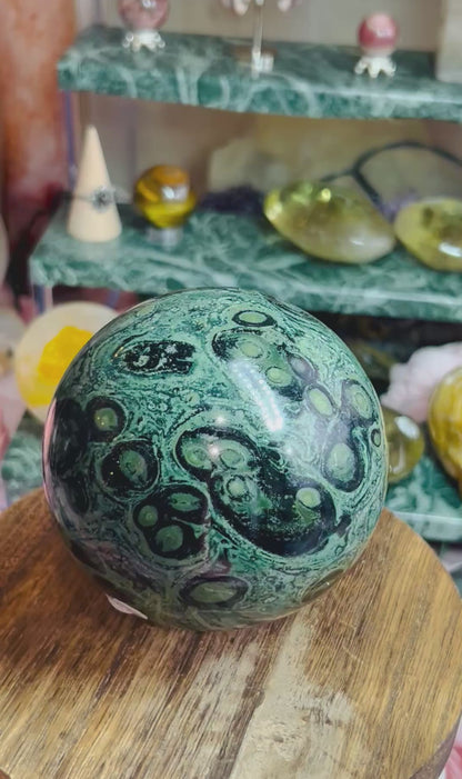 Kambaba sphere